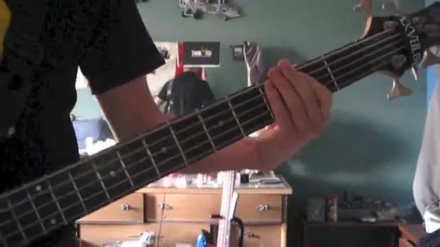 Rise Against I Don't Want To Be Here Anymore Bass Cover With Tabs смотреть онлайн