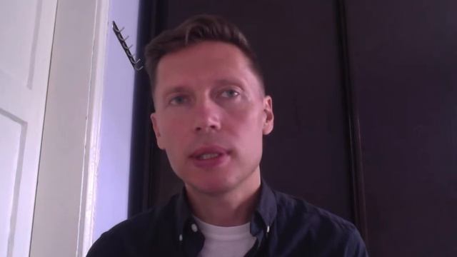 Китайский проводник учит испанский язык. День 2. смотреть онлайн