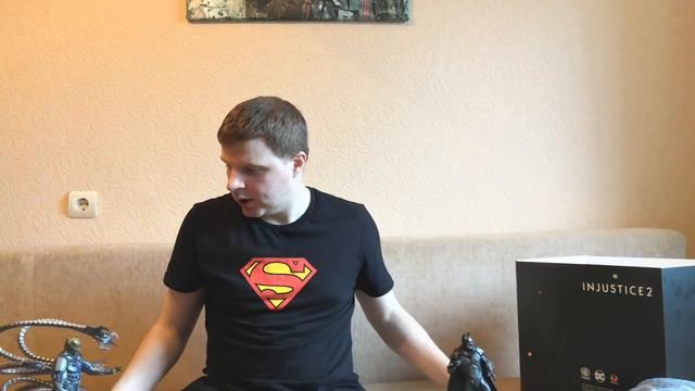 Unboxing фигурок Бэтмена и Брениака Injustice 2 от Ubicollectibles смотреть онлайн