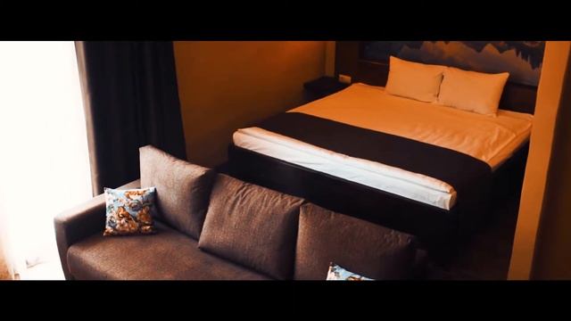 Sunrise Hotel Summer смотреть онлайн