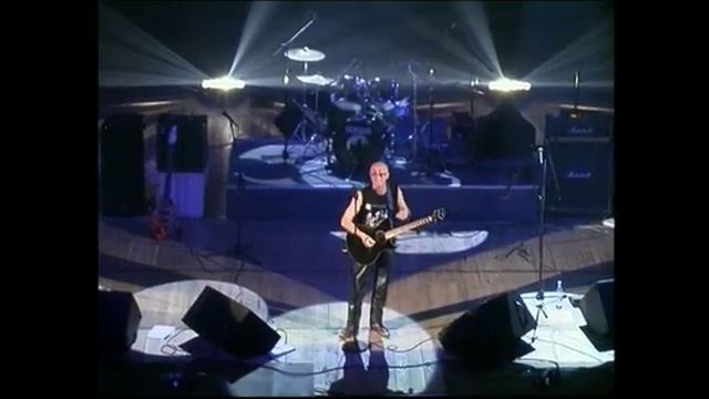 А.Монин, рок-группа"Круиз, выступление в ДК "АЗЛК", 22.11.2002г. смотреть онлайн