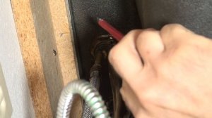 How to remove old kitchen faucet Nut. Как открутить гайку кухонного крана