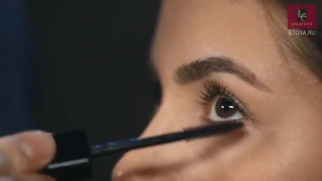 Изысканный макияж Chanel смотреть онлайн