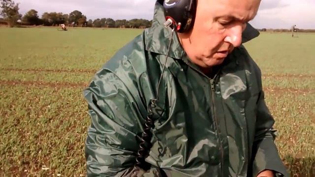 Ilketshall Metal Detecting Rally Oct 2016 quick video Golden Mask 4 Pro 18khz смотреть онлайн