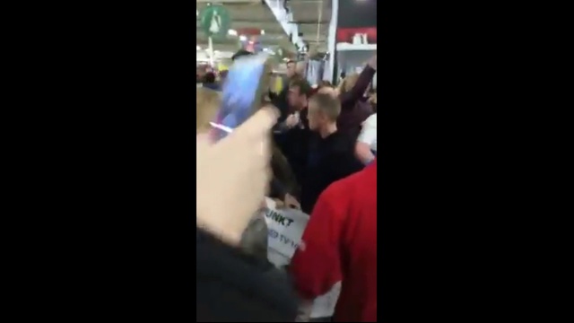 The PURGE Begins In Dundee Scotland On Black Friday Lol смотреть онлайн