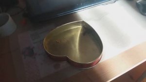 Иголки в стене.   Суеверить или не суеверить???))))