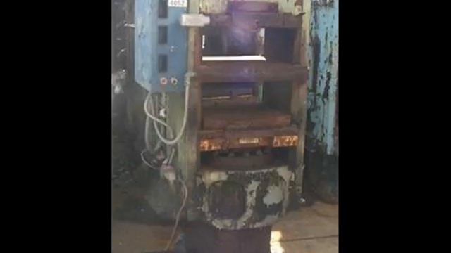 20 in. x 20 in. French Oil 190 Ton Slab Side Press # 1890-14 смотреть онлайн