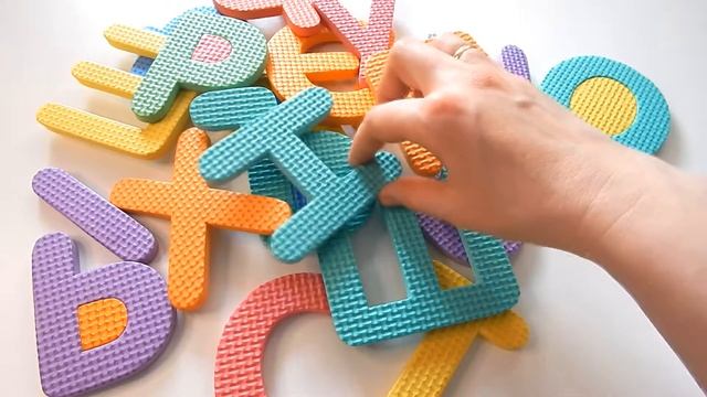 Учим русский алфавит и увеличиваем словарный запас ребёнка. смотреть онлайн