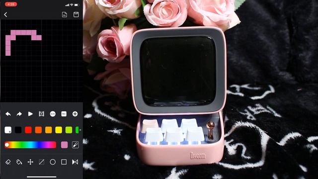 Divoom Ditoo Kawaii Bluetooth Speaker | It Does Everything! смотреть онлайн