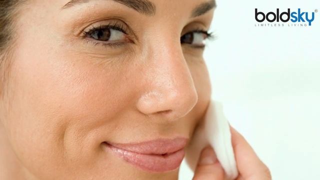 Cleanser & face wash: जानें दोनों में क्या है Difference और कब किसका करें Use; MUST WATCH | Boldsky смотреть онлайн