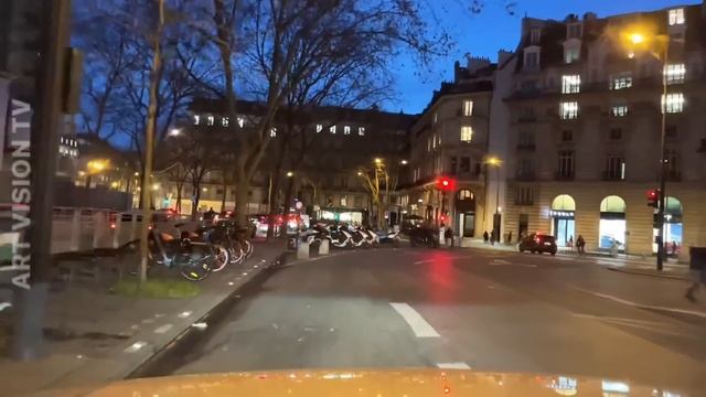 ??[PARIS]  WALK IN PARIS 