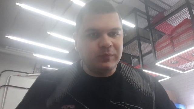 МУКБАНГ ЕМ СУШИ