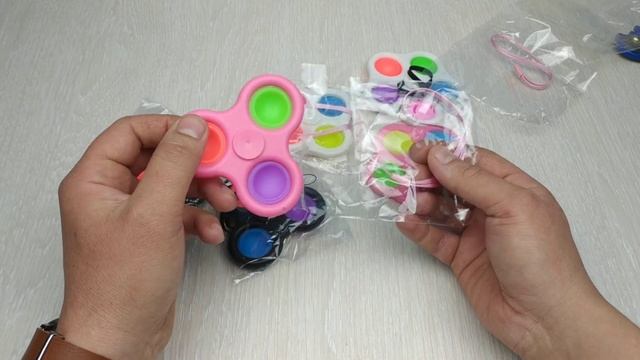 СИМПЛ ДИМПЛ СПИНЕР! Сколько стоит! Распаковка и обзор! смотреть онлайн