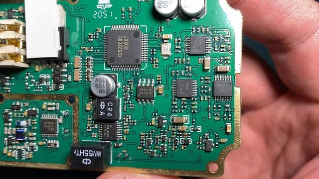 Разбираем СиБи радиостанцию Zastone CB58 смотреть онлайн