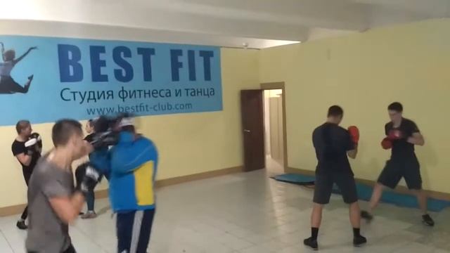 бокс троещина (тренировка по боксу) смотреть онлайн