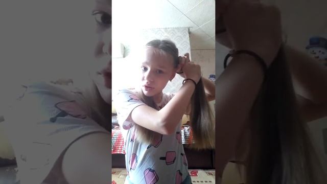 Как сделать повседневную прическу без походов к парикмахеру смотреть онлайн