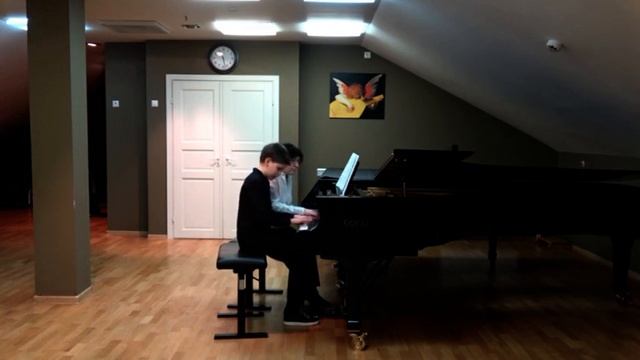 В А Моцарт Соната для фортепиано в 4 руки №1 до мажор KVd 1ч смотреть онлайн