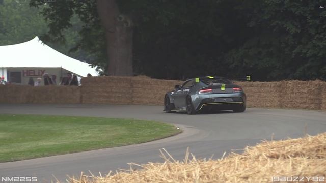Aston Martin Vantage AMR Pro - Accelerations & LOUD Exhaust Sound!