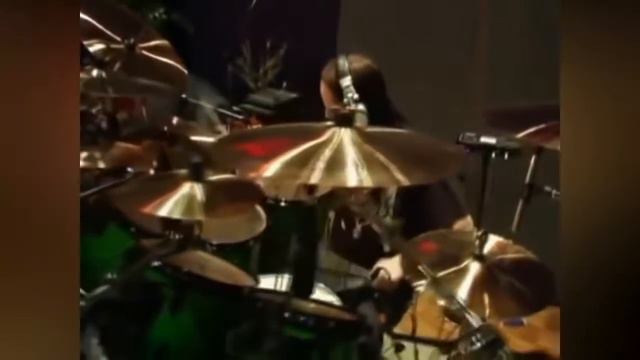 Joey Jordison VS Jay Weinberg