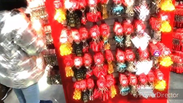 LONDON EYE,BIG BEN AND SOUVENIRS FROM LONDON/колесо обозрения в ЛОНДОНЕ,Биг бен,СУВЕНИРЫ) смотреть онлайн