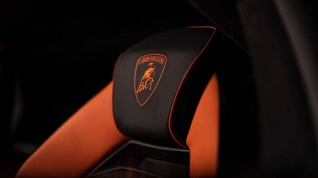Lamborghini Revuelto | Новый Lamborghini Revuelto