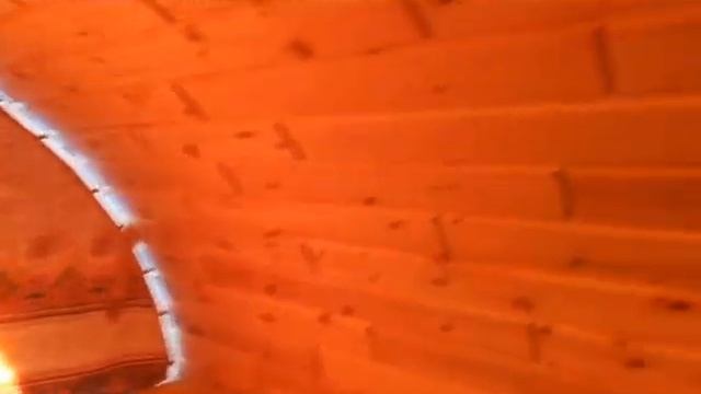 Баня бочка с панорамным окном на крыше. Бассейн. смотреть онлайн