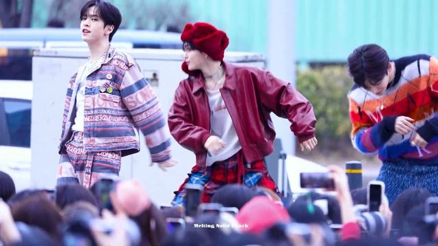 [4K] 230311 Cravity - Groovy (형준cam) @음악중심 미니팬미팅 смотреть онлайн