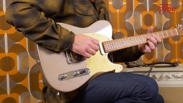 Fender LTD Edition American Pro II Telecaster Shoreline Gold played by Cok van Vuuren | Demo @ TFOA смотреть онлайн