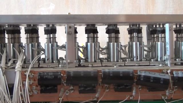 Russian ROBOT GUITAR.Семь сорок(гитара-робот) смотреть онлайн