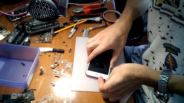 Разборка iphone 7 plus Red смотреть онлайн