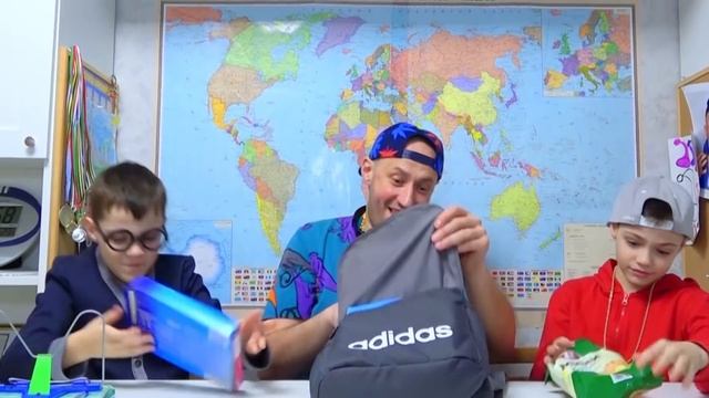 КАК ВЫГНАТЬ УЧИЛКУ из ШКОЛЫ НАВСЕГДА?))))/HOW TO REMOVE THE TEACHER FROM THE SCHOOL FOREVER?)))) смотреть онлайн