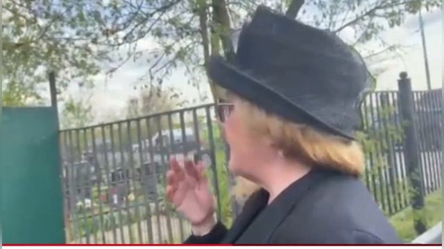 Двойник Пугачевой Появился на Похоронах Вячеслава Зайцева смотреть онлайн