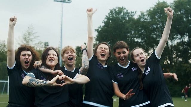 Карта, раскрывающая судьбу: выберите одну и узнайте, что вас ждёт в будущем смотреть онлайн