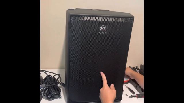 RCF Evox J8 Column Speaker Review And  Teardown | Best Powered DJ Speakers For Wedding DJ’s In 2023