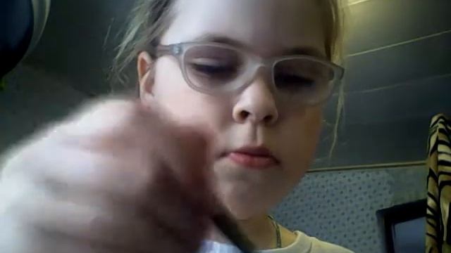 Самый нормальный клей и я его нашла ура ,, КЛЕЙ ТИТАН!''