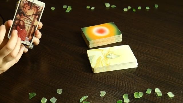 КАКАЯ МЫСЛЬ О ВАС 100% СВОДИТ ЕГО С УМА? ОНЛАЙН ГАДАНИЕ НА КАРТАХ ТЕРЕЗА ТАРО смотреть онлайн