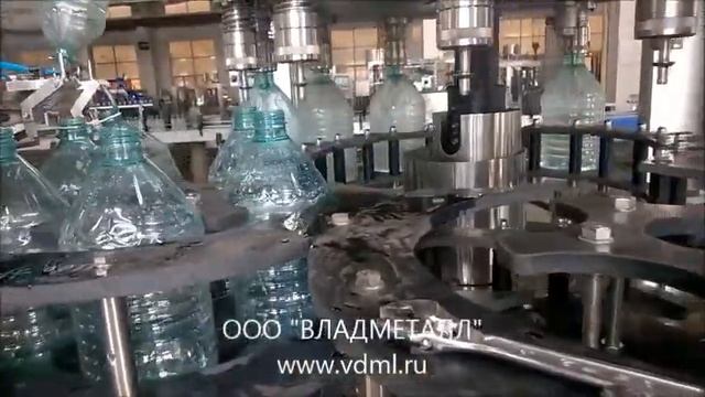 Гравитационный триблок розлива питьевой воды в ПЭТ бутылку 5л смотреть онлайн