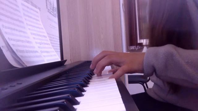 "Lovely" на пианино/ "Lovely" on piano. смотреть онлайн