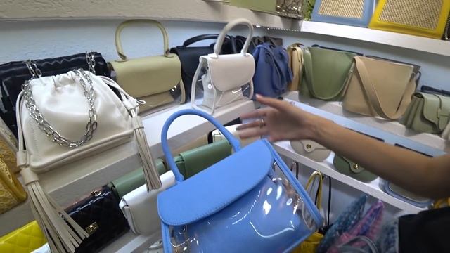 Рынок сумок из Гуанчжоу. Сумки не бренд из Китая. Люкс копии сумок смотреть онлайн