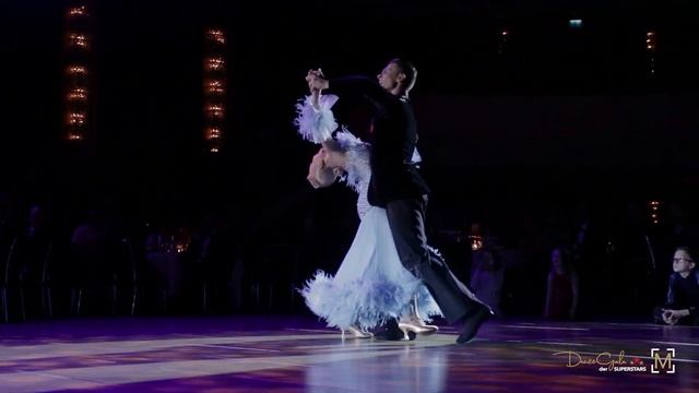 Dmitry Zharkov & Olga Kulikova DanceGala der Superstars 2019 Düsseldorf Slow Foxtrot - Havanna смотреть онлайн