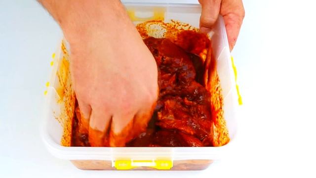 МАРИНАД КОТОРЫЙ НРАВИТСЯ ВСЕМ.СТЕЙКИ ИЗ СВИНИНЫ НА УГЛЯХ смотреть онлайн