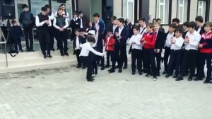 Чеченские танцы. Грозный. Школа
