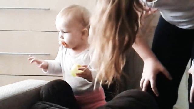 1часть база из подушек смотреть онлайн