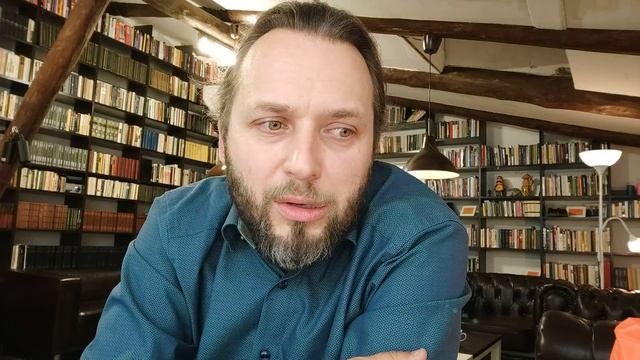 Политическая коммуникация и коммерческая реклама | «Рома на мансарде» #25