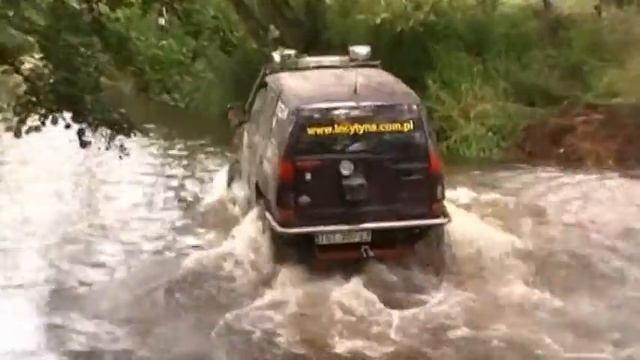 Nissan Terrano I Vs Terrano II Off Road Compilation