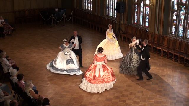 Seno deju grupa “Magnolia” RENESANSES REVERANSĀ RĪGAS SVĒTKOS 2019 смотреть онлайн