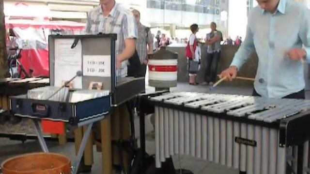 Joueurs de métalophone смотреть онлайн