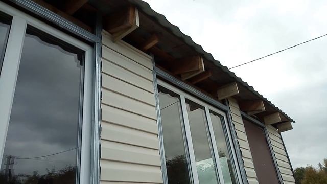 5 шагов по монтажу софитов на свес крыши. Показываю за минуту смотреть онлайн