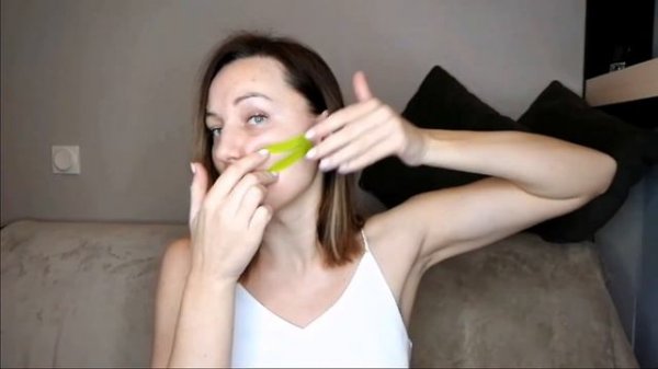 Тейпирование носогубных складок