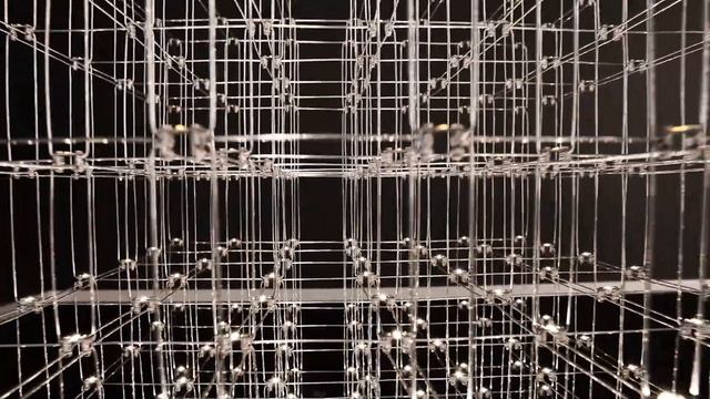 SPATIAL CUBE смотреть онлайн